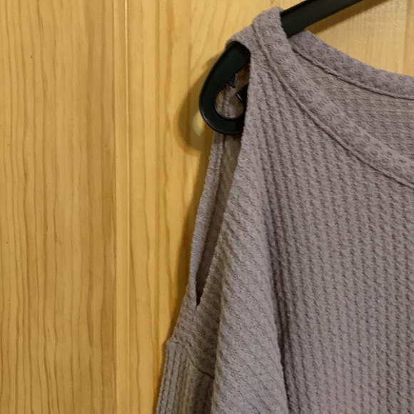 AMERICAN EAGLE SOFT AND SEXY SOFT TOP - Picture 3 of 6